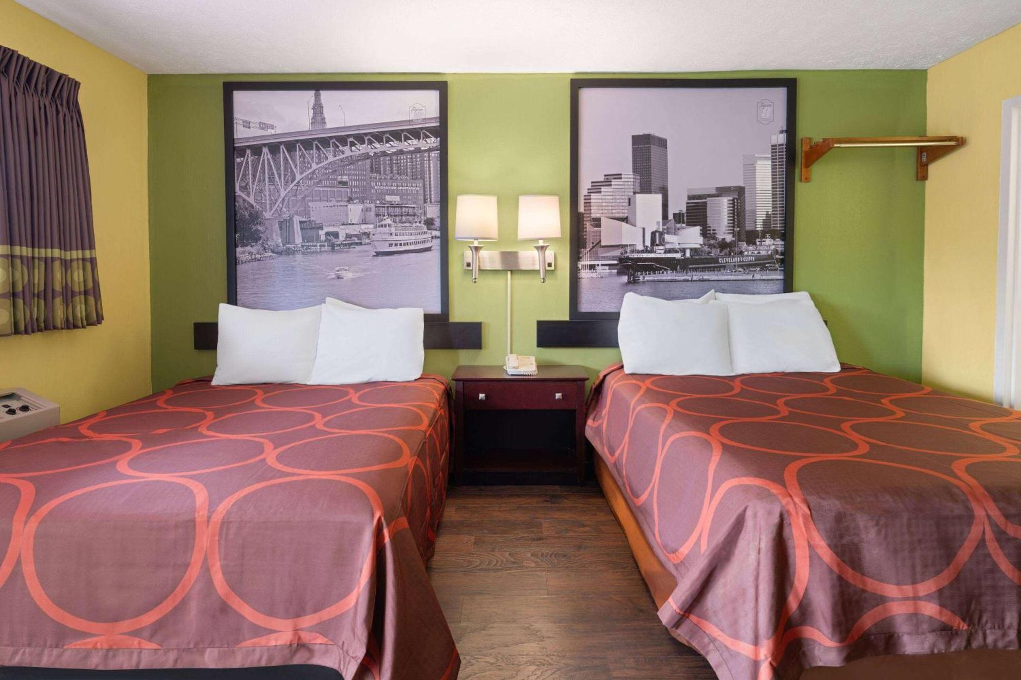Super 8 By Wyndham Youngstown Girard Экстерьер фото